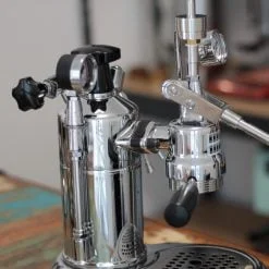 https://coffee-sensor.com/wp-content/uploads/2022/10/New-La-Pavoni-Lever-Stradivari-Professional-fully-upgraded-Dec-2021-code-SPL01-2-247x247.jpg.webp