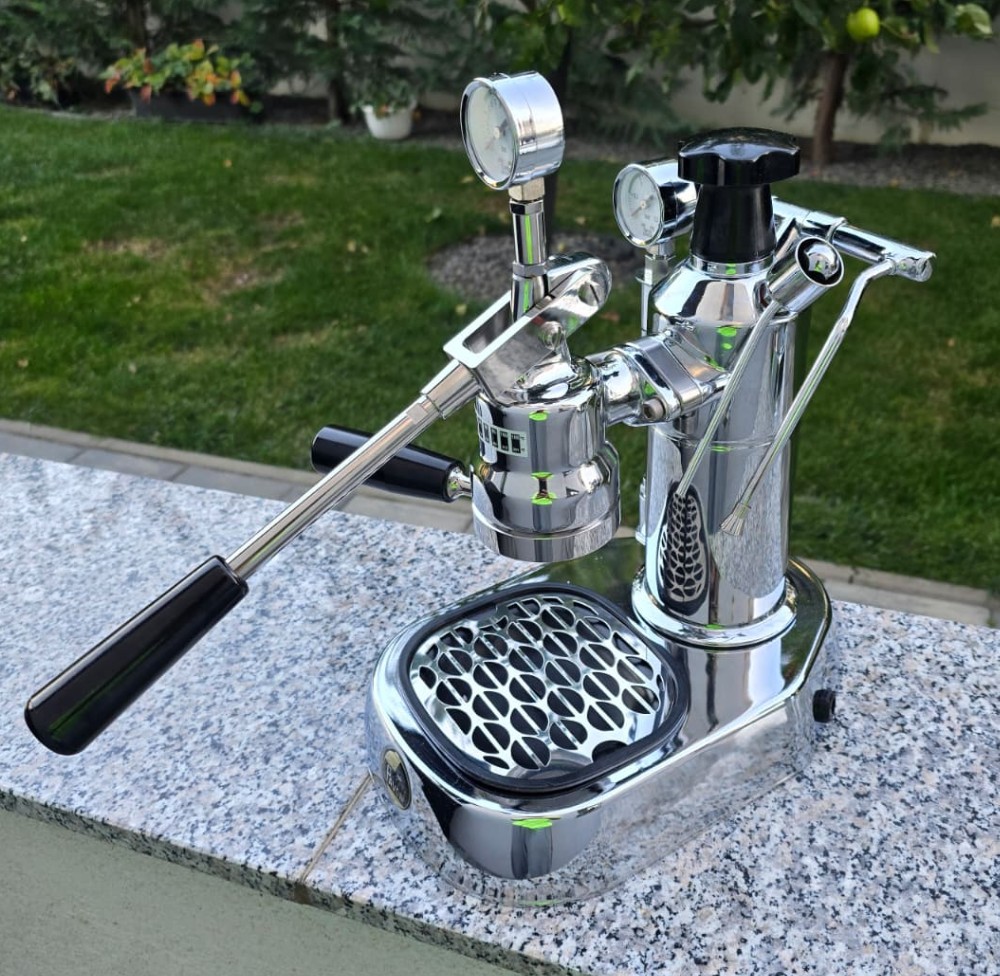 Fully restored & Upgraded La Pavoni Europiccola October 2004